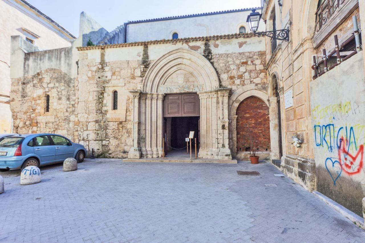 Ortigia San Pietro Apartment Syracuse Exterior foto