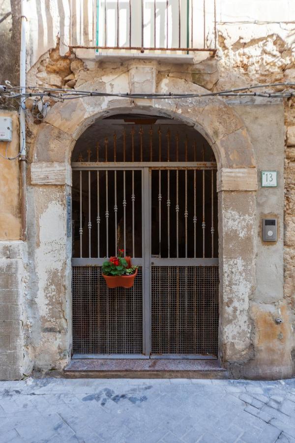 Ortigia San Pietro Apartment Syracuse Exterior foto
